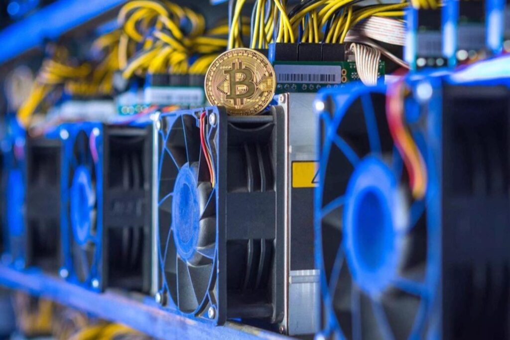 Bitcoin Mining Thrives in 2025 with Rising Market Demand